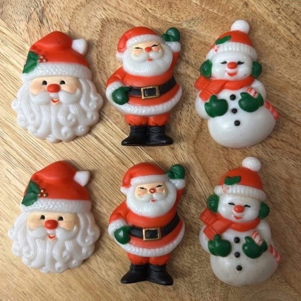 Vintage Christmas magnets Santa snowmen set of 6 plastic magnets